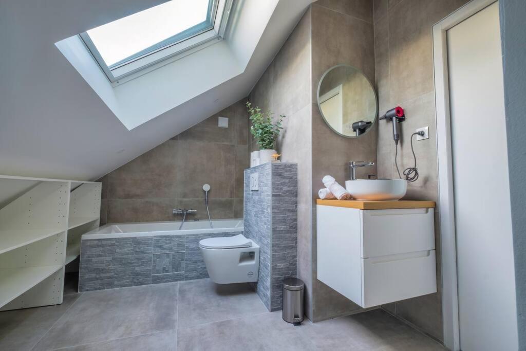 Champagne Sunset Apartment Gueux Luaran gambar